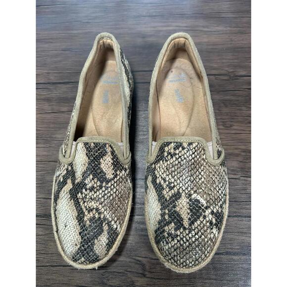 Clarks Shoes - Clarks  Collection Preowned Soft Cushion Espadrille Snake Print Loafer Size 10M
